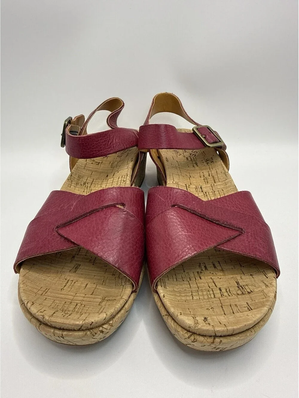 Korks Kork Ease Della Women Size 9M Pink Leather Cork Wedge Sandal Shoe Q20212
